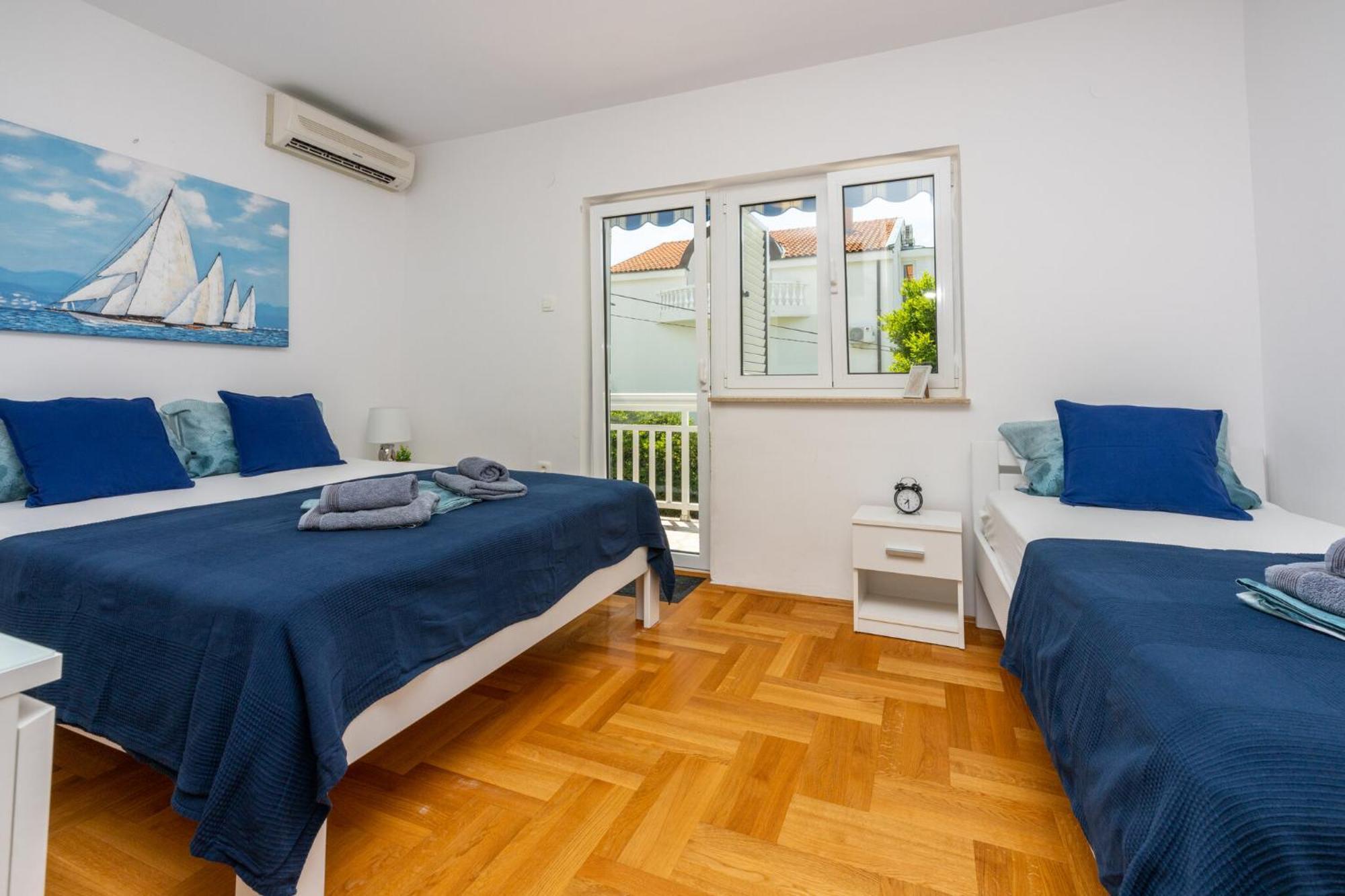 Podvezanec Apartment Dramalj Luaran gambar