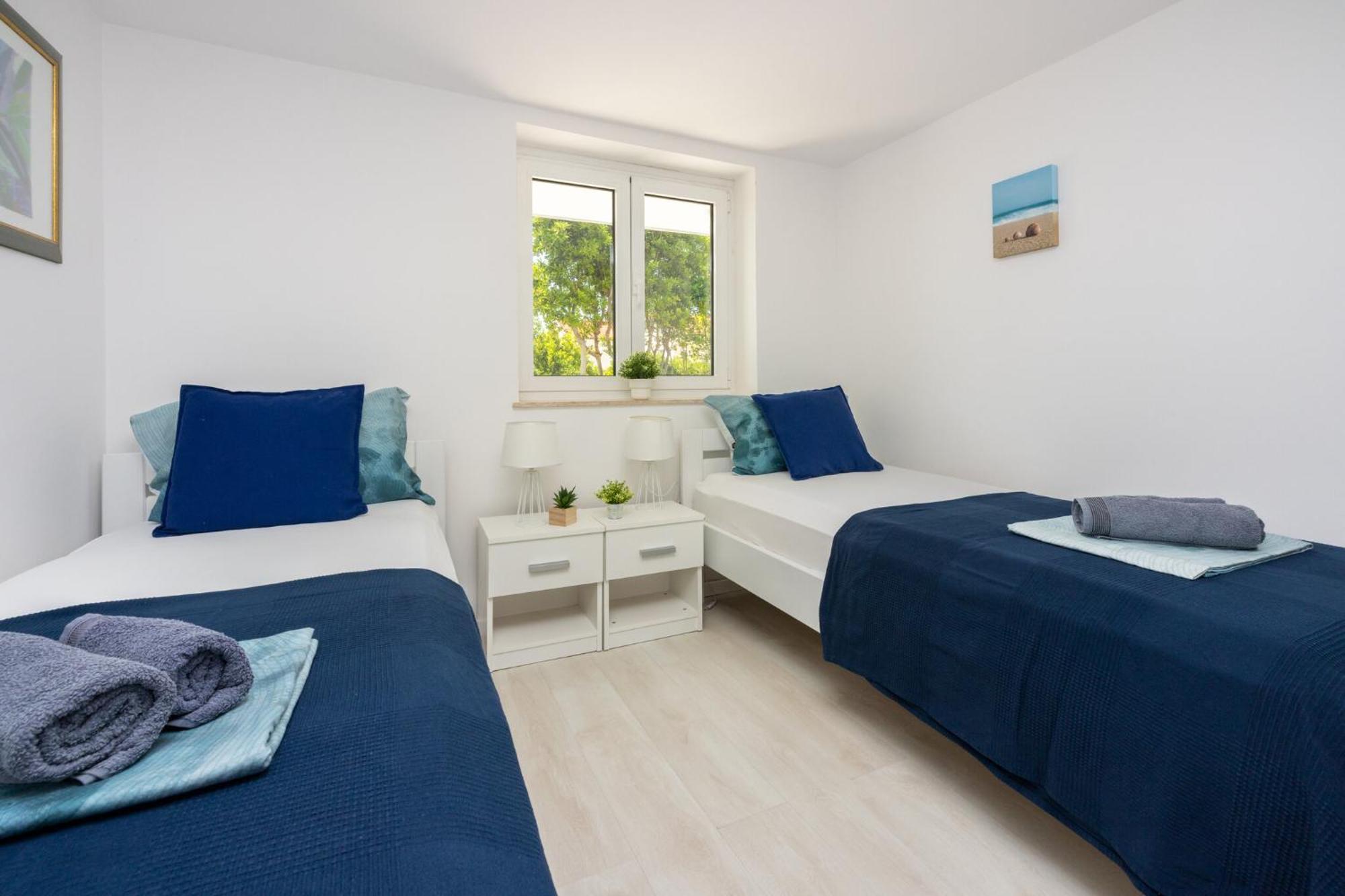 Podvezanec Apartment Dramalj Luaran gambar