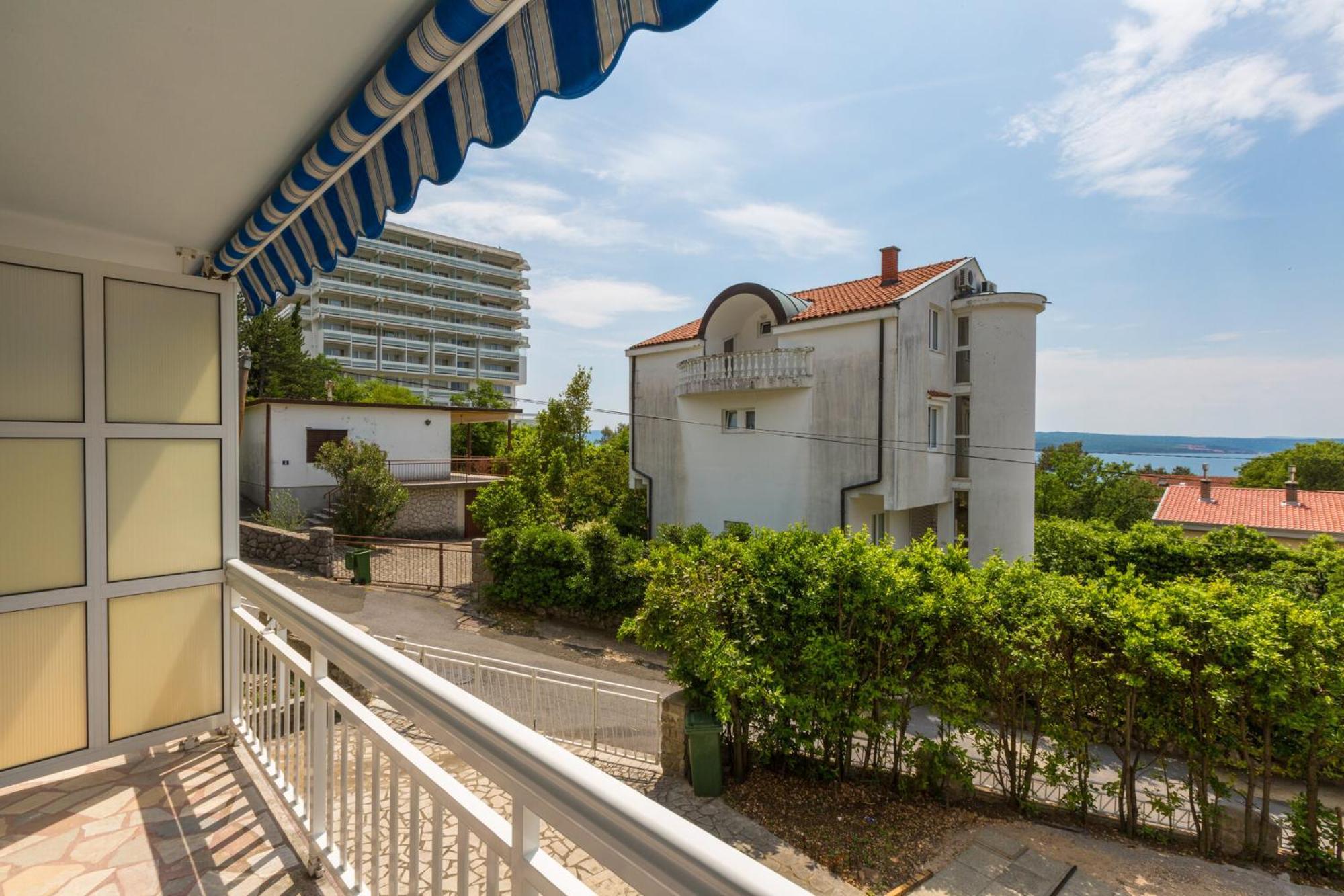 Podvezanec Apartment Dramalj Luaran gambar