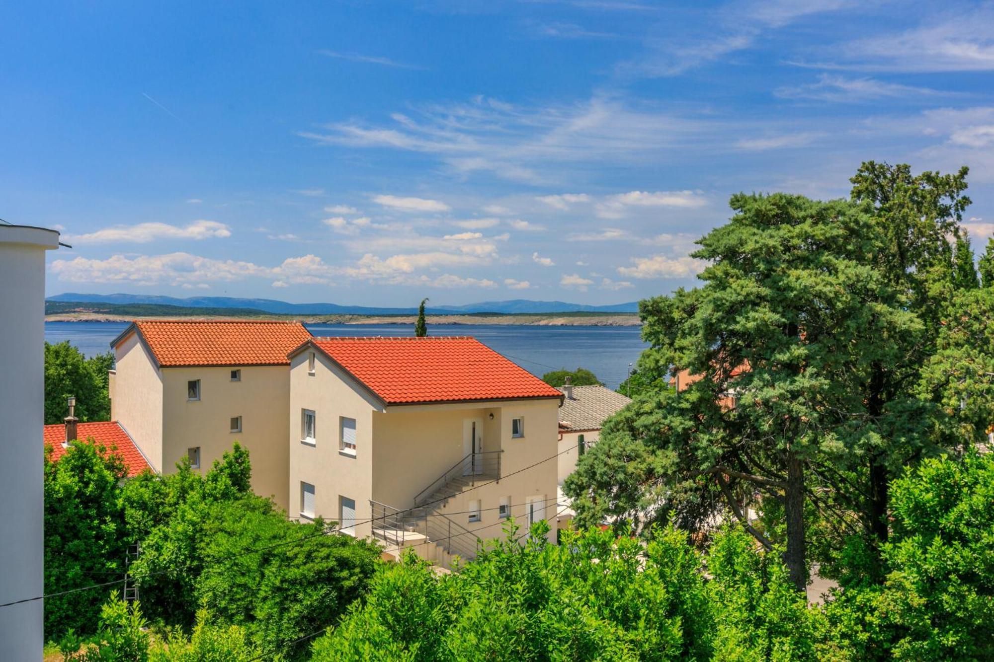 Podvezanec Apartment Dramalj Luaran gambar