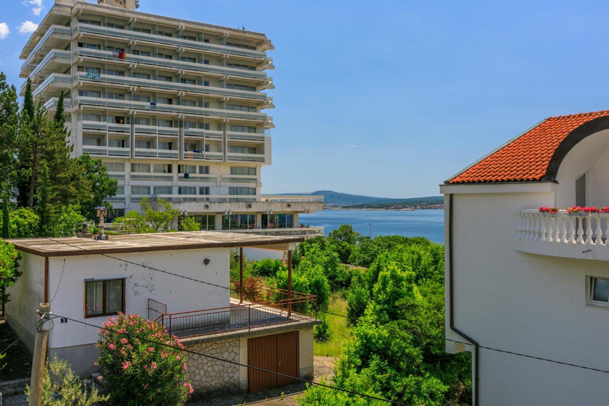 Podvezanec Apartment Dramalj Luaran gambar