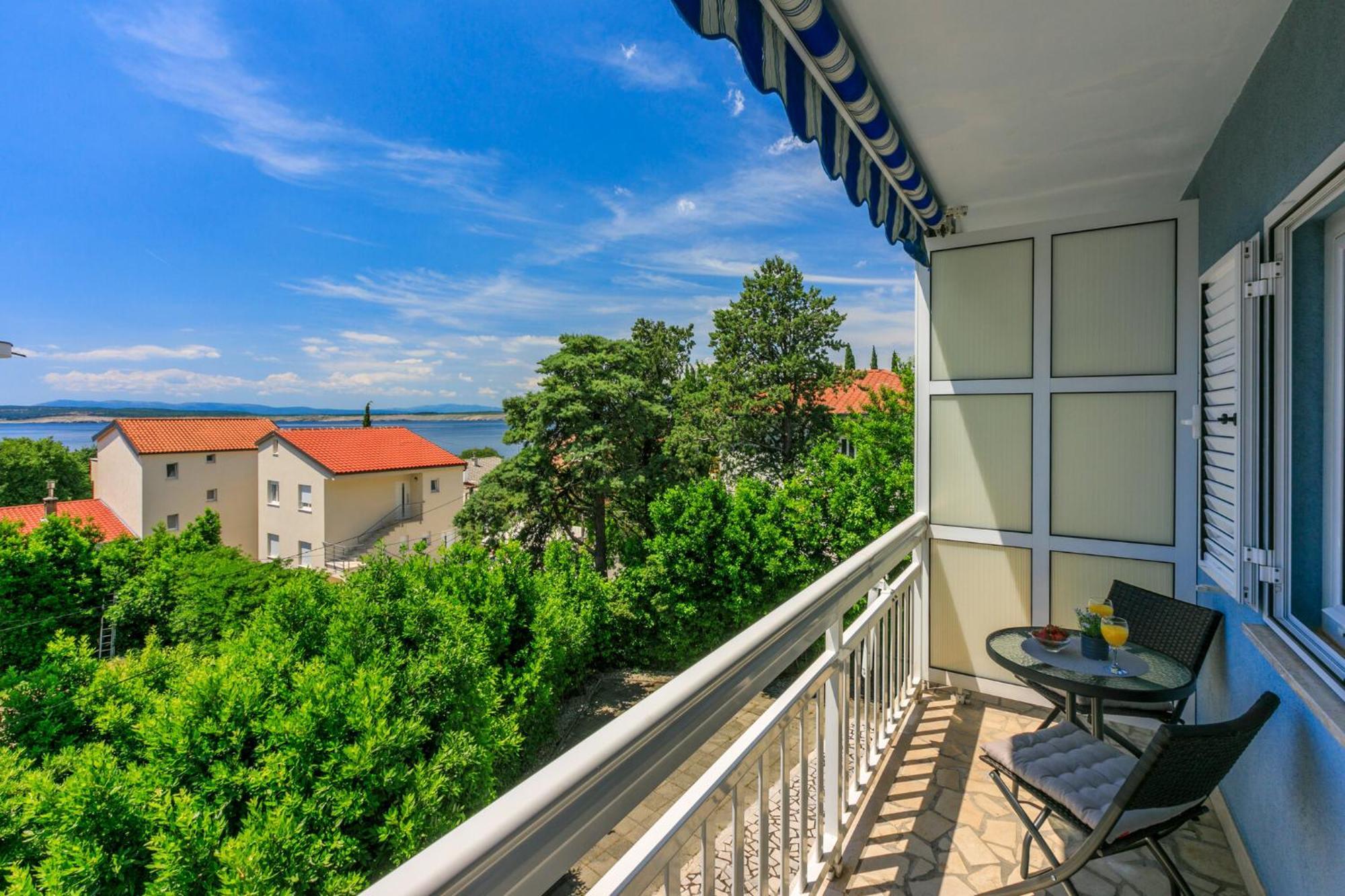 Podvezanec Apartment Dramalj Luaran gambar